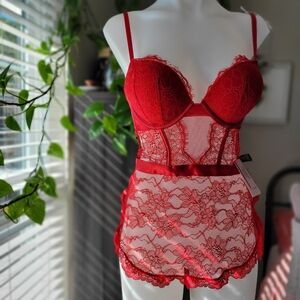 Victoria's Secret Bombshell Sexy Lace Apron Teddy & V String Set S Red NWT